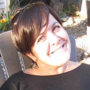 Meet your Posher, Sharon